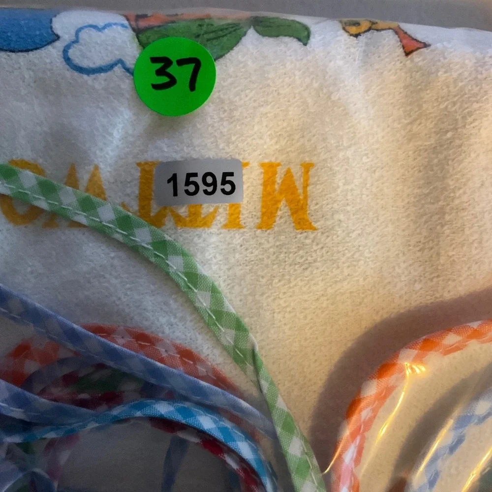 Bambino Vintage Baby Bibs Set 7 Days of Week Cartoon Animals German‎